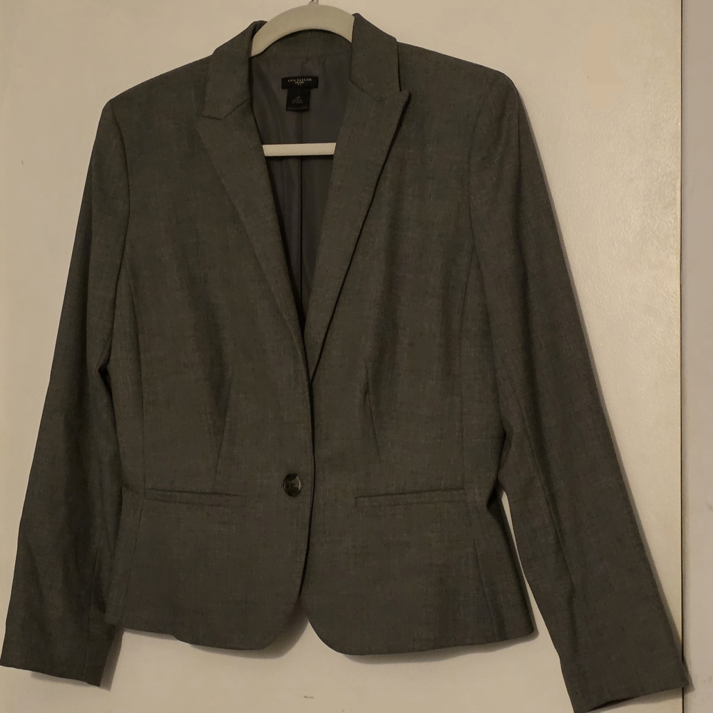 Ann Taylor Classic Gray Blazer And Pencil Skirt